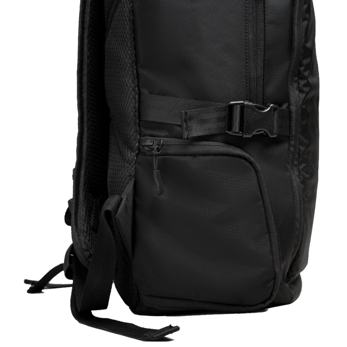 BNANZO Sports Destiny Waterproof Laptop Backpack
